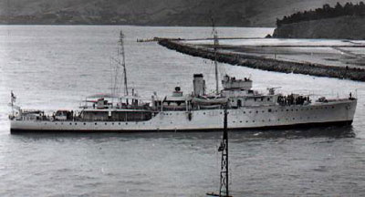 GALATHEA ses her som HMS LEITH under krigstjeneste 1941 eller 1942