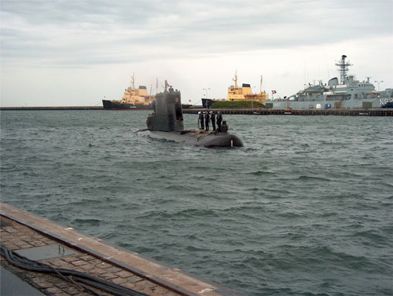 Ubåden SÆLEN ankommer til Flådestation Frederikshav 1. juli 2003