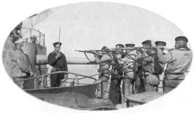 En henrettelsespeloton på krydseren HEJMDAL i 1919