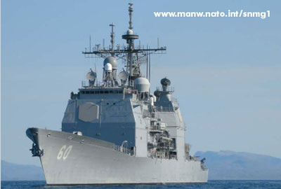 Den amerikanske AEGIS missilkrydser USS NORMANDY er styrkens flagskib